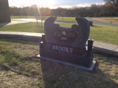 BROOKS