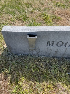 MOORE PATRIOT VASE INSTALL