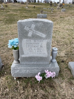 STEFANCIK VASES ADDED